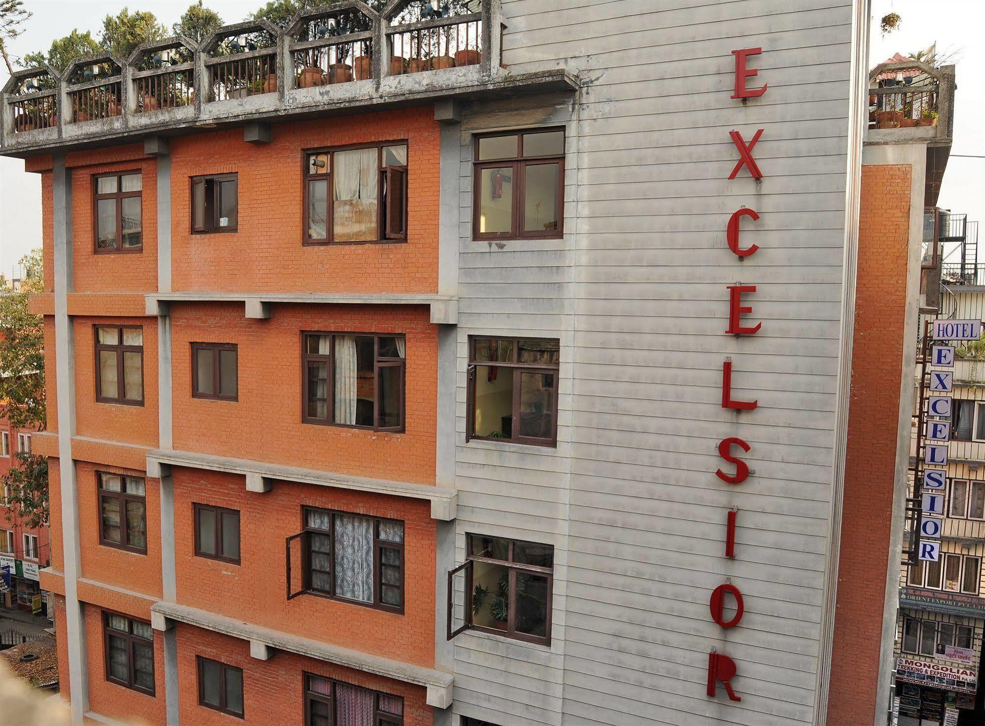 Hotel Excelsior Катманду Екстер'єр фото